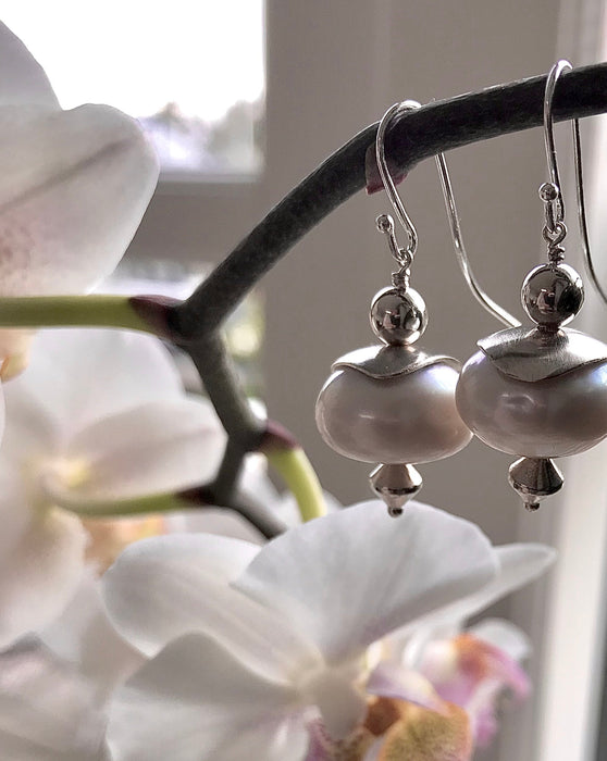 Handmade silver earrings with Indian pearls