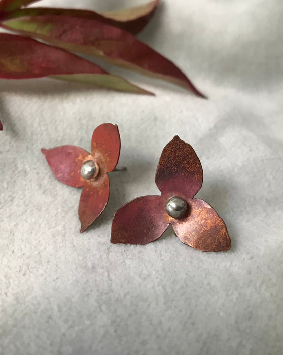 Handmade ear stud flowers